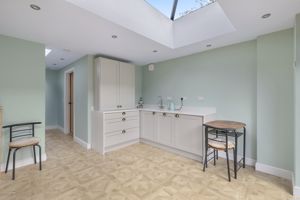 Photo 15- click for photo gallery